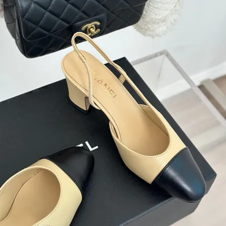 シャネル サンダル