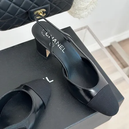シャネル サンダル
