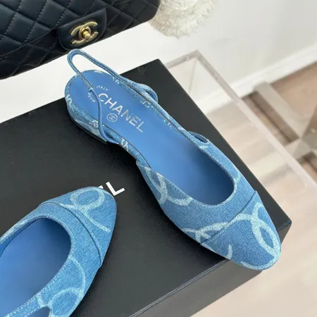 シャネル サンダル