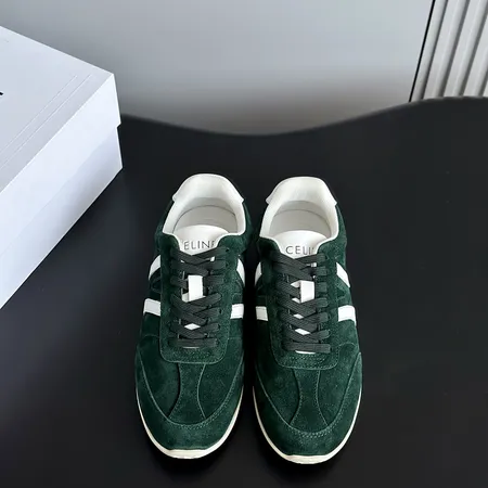 セリーヌ カジュアルシューズ