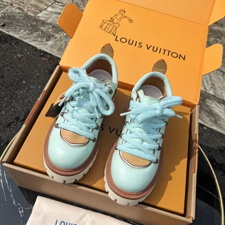 ルイヴィトン カジュアルシューズ