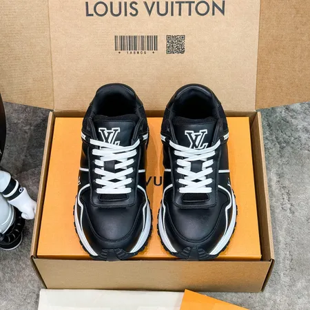 ルイヴィトン スニーカー