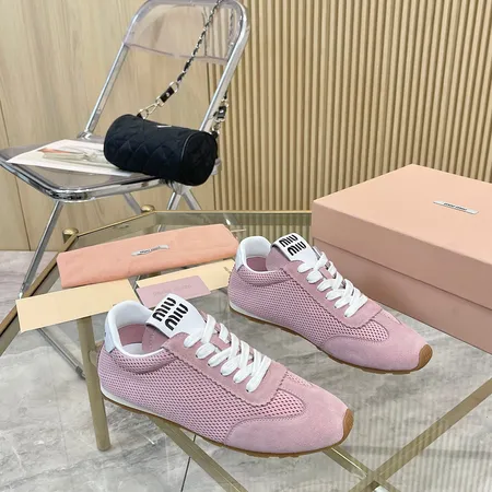 ミュウミュウ カジュアルシューズ