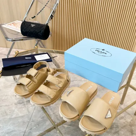 プラダ サンダル