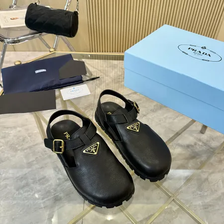 プラダ サンダル