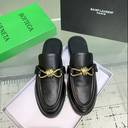 ボッテガ ヴェネタ スリッパ