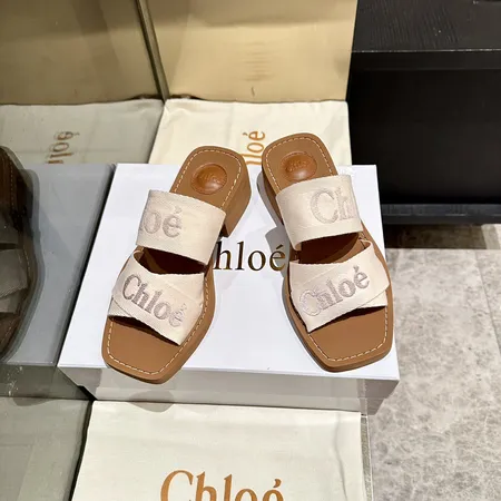 クロエ サンダル