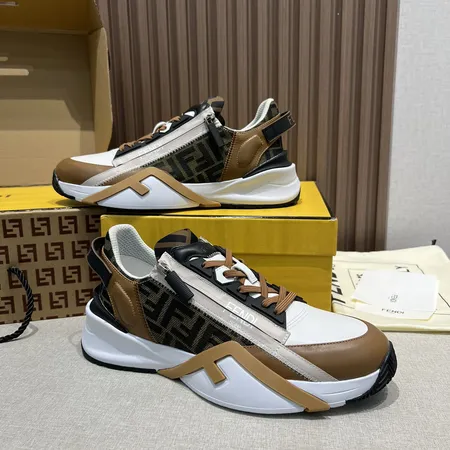 フェンディ スニーカー