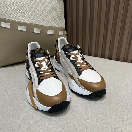 フェンディ スニーカー