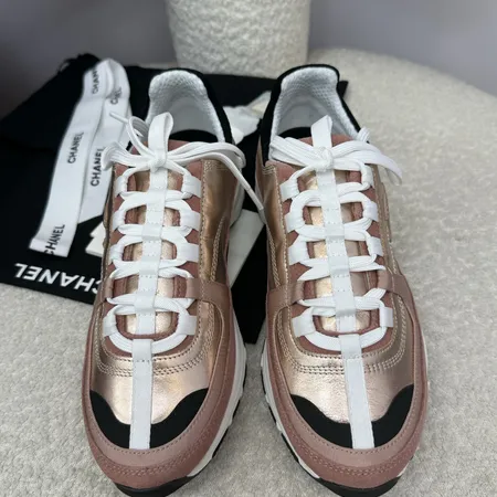 シャネル スニーカー