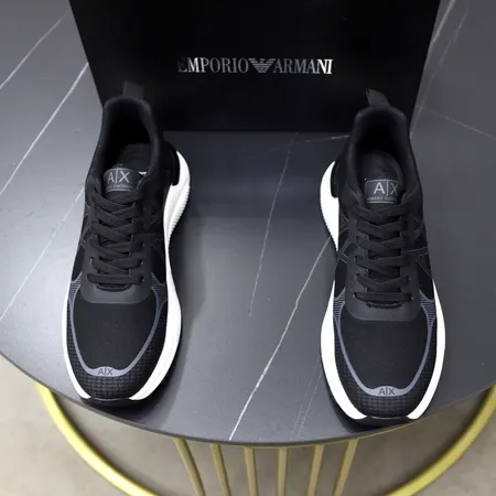 アルマーニ スニーカー