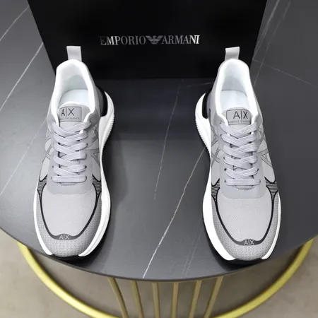 アルマーニ スニーカー