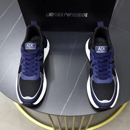 アルマーニ スニーカー