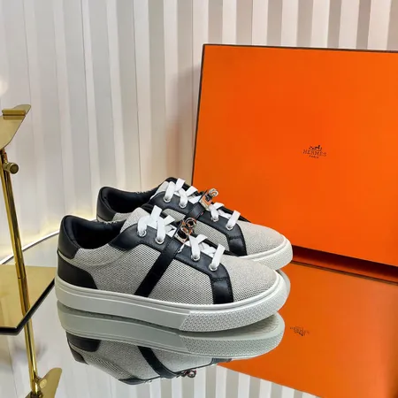 エルメス カジュアルシューズ