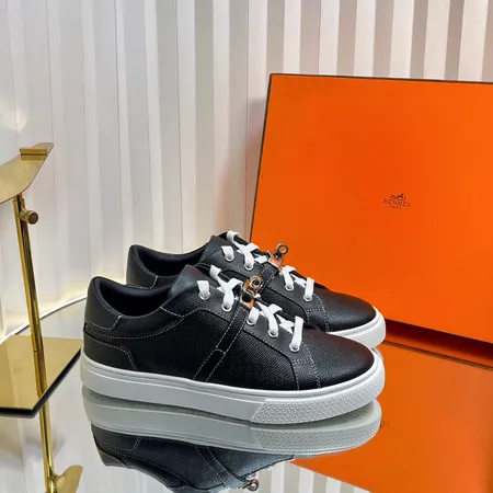 エルメス カジュアルシューズ