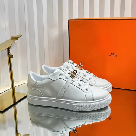 エルメス カジュアルシューズ