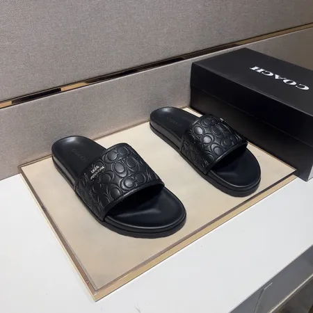 コーチ スリッパ