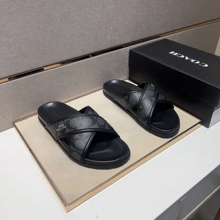 コーチ スリッパ