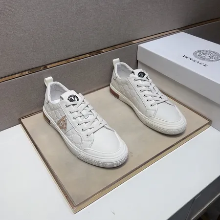 ヴェルサーチ カジュアルシューズ