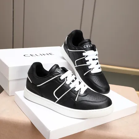 セリーヌ カジュアルシューズ