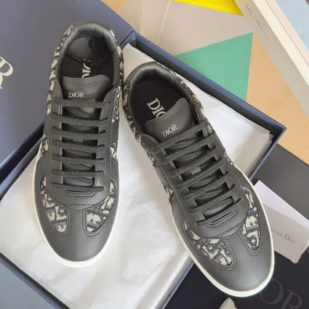 ディオール カジュアルシューズ