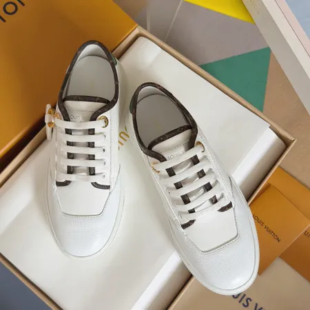 ルイヴィトン カジュアルシューズ