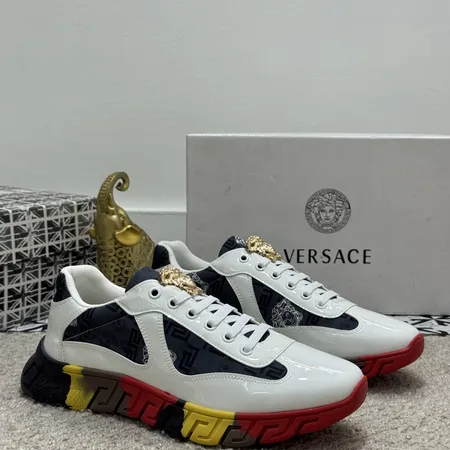 ヴェルサーチ カジュアルシューズ