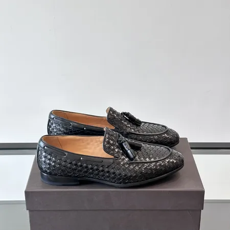 ボッテガ ヴェネタ ビジネスシューズ