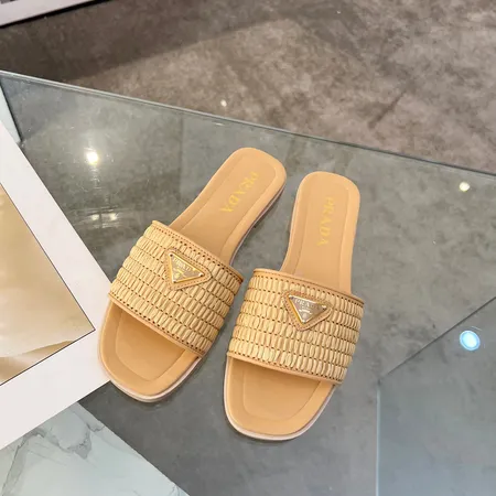 プラダ スリッパ