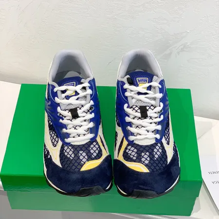 ボッテガ ヴェネタ スニーカー