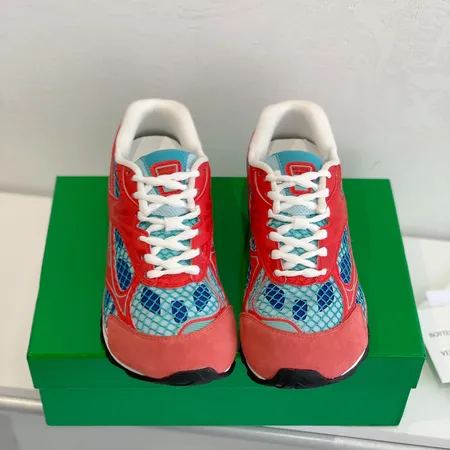 ボッテガ ヴェネタ スニーカー