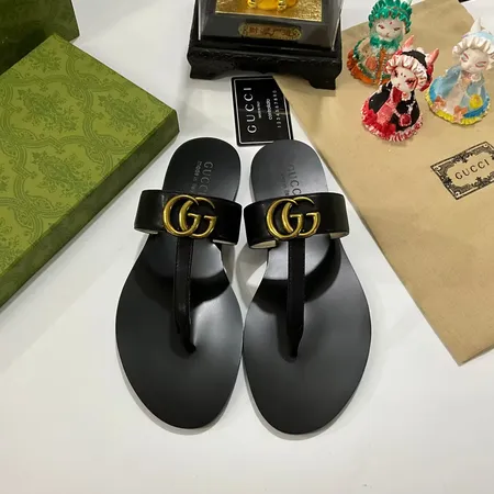 グッチ スリッパ