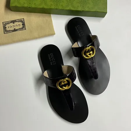 グッチ スリッパ