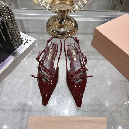 ミュウミュウ サンダル