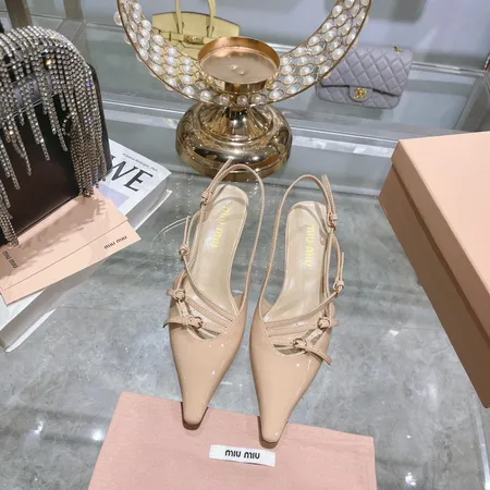 ミュウミュウ サンダル