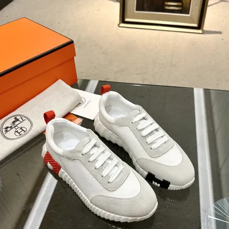 エルメス スニーカー