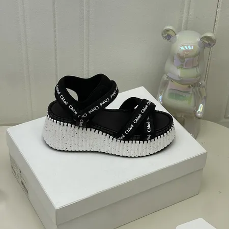 クロエ サンダル