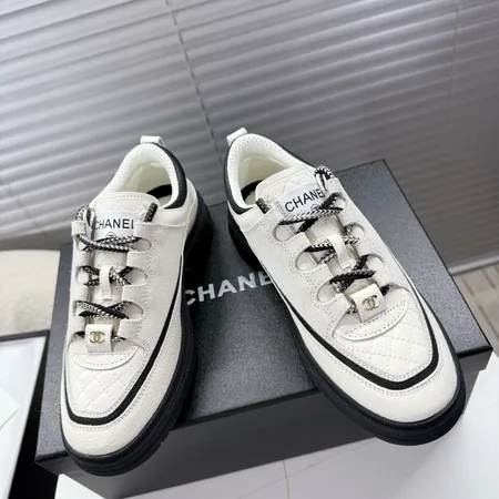 シャネル スニーカー