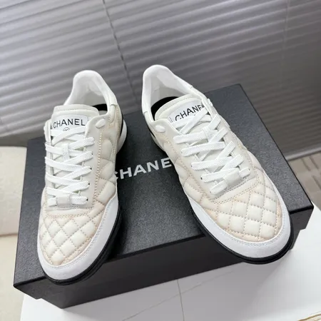 シャネル カジュアルシューズ