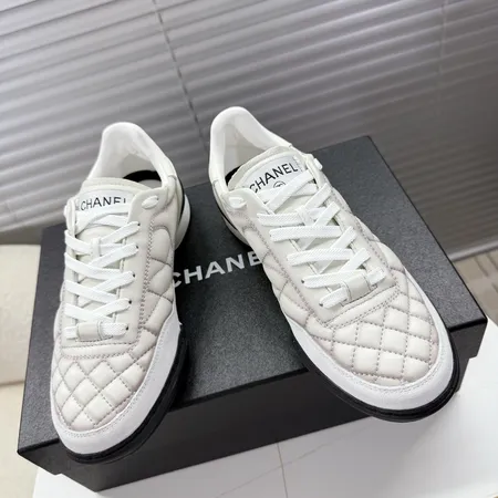 シャネル カジュアルシューズ