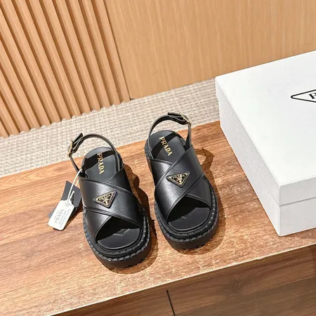 プラダ サンダル
