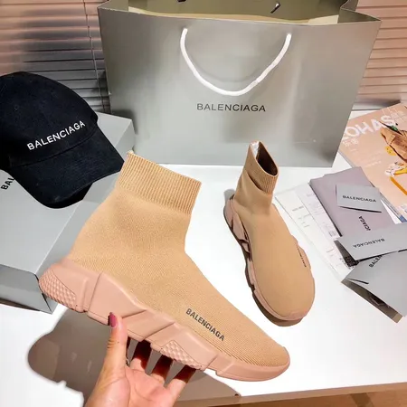 バレンシアガ カジュアルシューズ