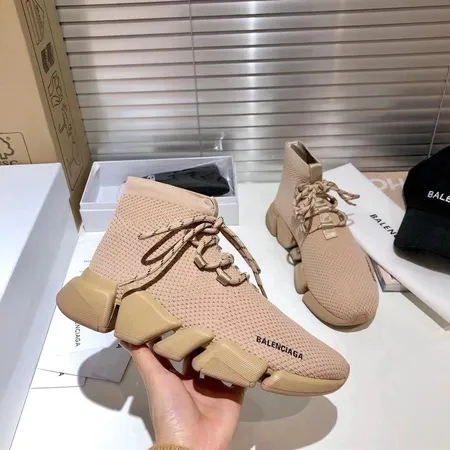 バレンシアガ カジュアルシューズ