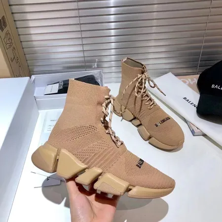 バレンシアガ カジュアルシューズ