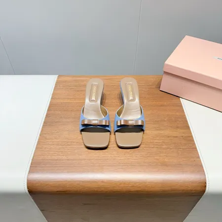 ミュウミュウ サンダル