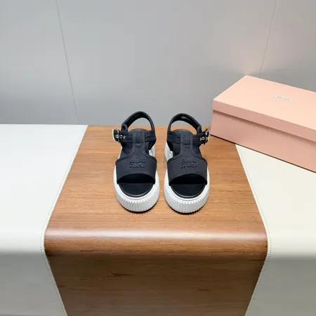 ミュウミュウ サンダル