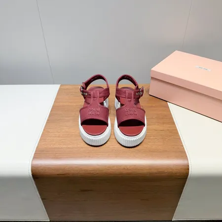 ミュウミュウ サンダル