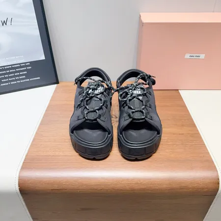 ミュウミュウ サンダル