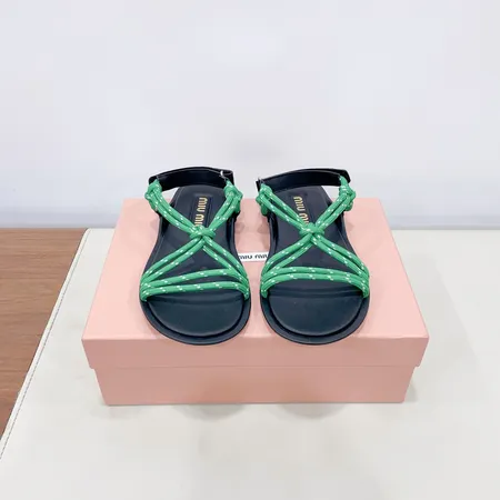 ミュウミュウ サンダル