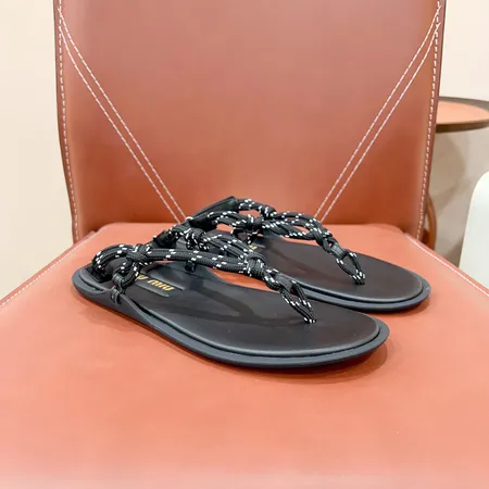 ミュウミュウ サンダル